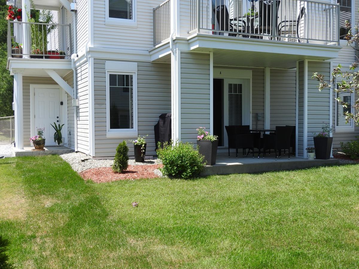 Condo Entre Ville/Nature Magog Buitenkant foto